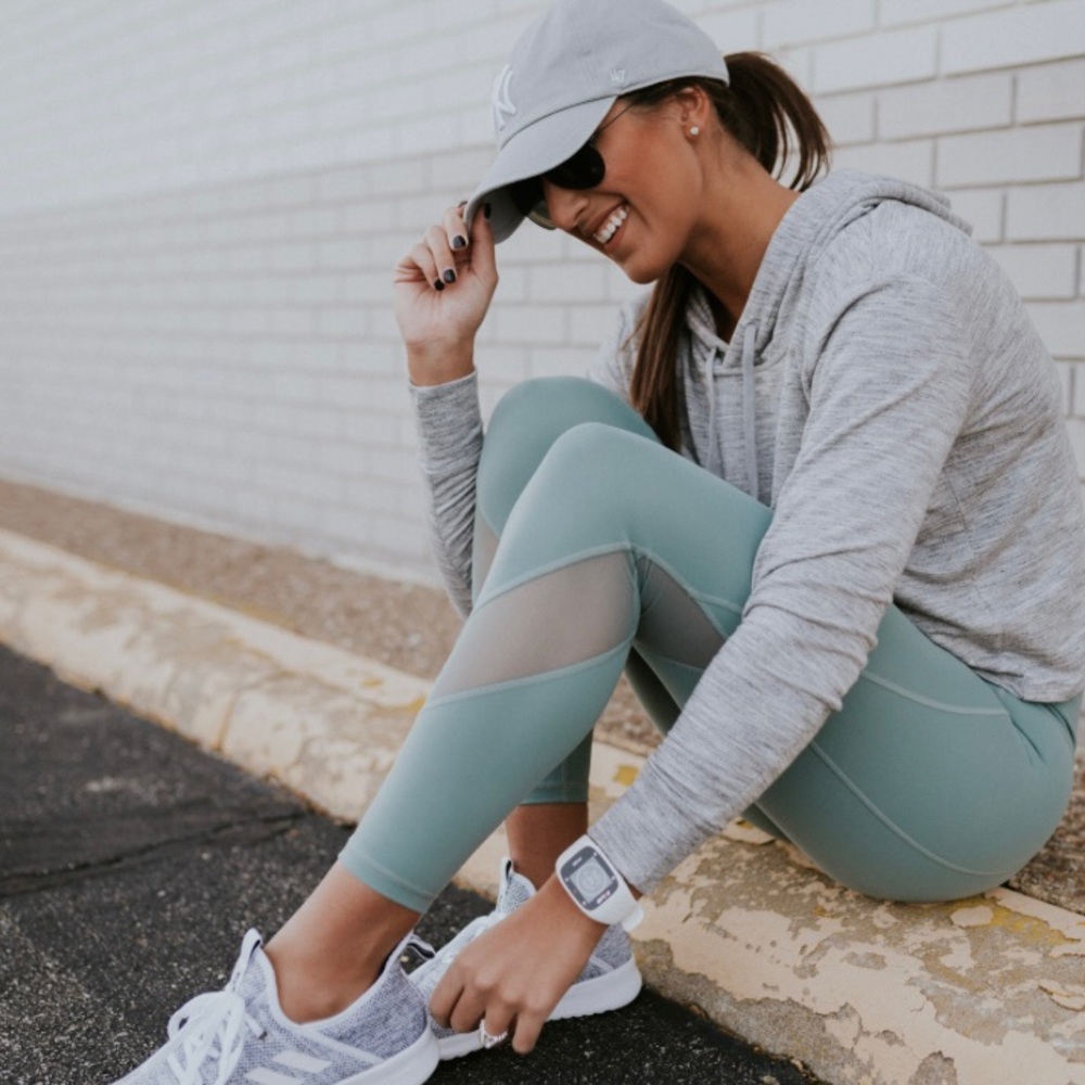 Athleta Athleta Eclipse 7/8 Tights Seafoam Green Sage Mesh Size Large - Picture 3 of 9